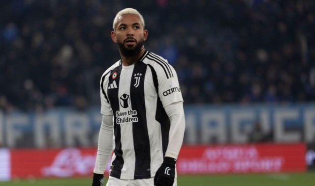 莫雷托：道格拉斯-路易斯距离森林越来越近，他将永久转会加盟