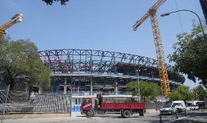 半岛体育官方网站-马卡：新球场许可证迟迟不发放，巴萨考虑暂时重回蒙锥克参加比赛