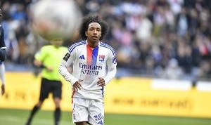 半岛体育-要7000万欧！记者：利物浦是真正对里昂边锋福法纳感兴趣的球队