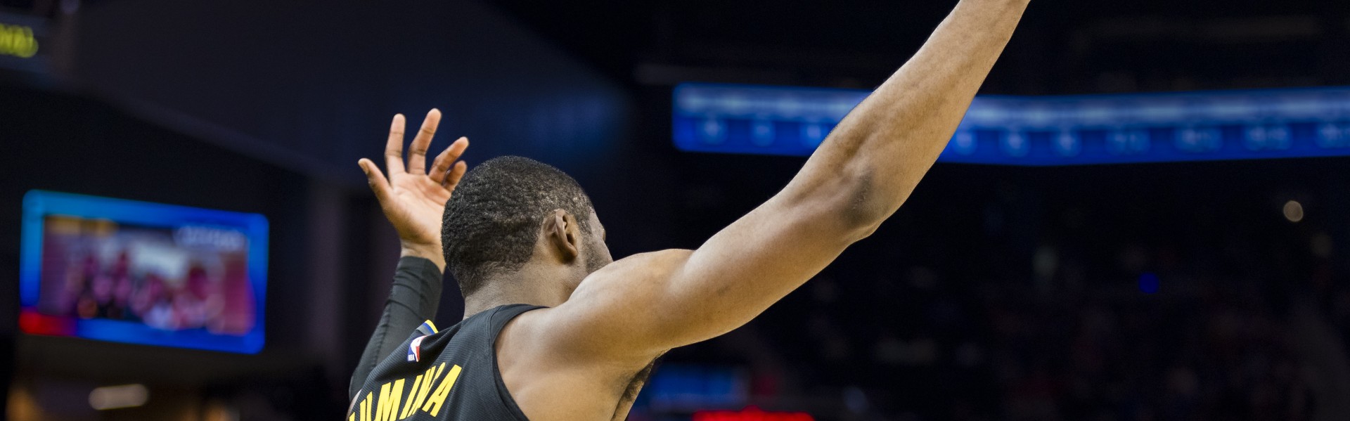 半岛体育APP下载-2021年前8顺位新秀只有吉迪&amp;库明加未续约 其他6人最低年薪3000万